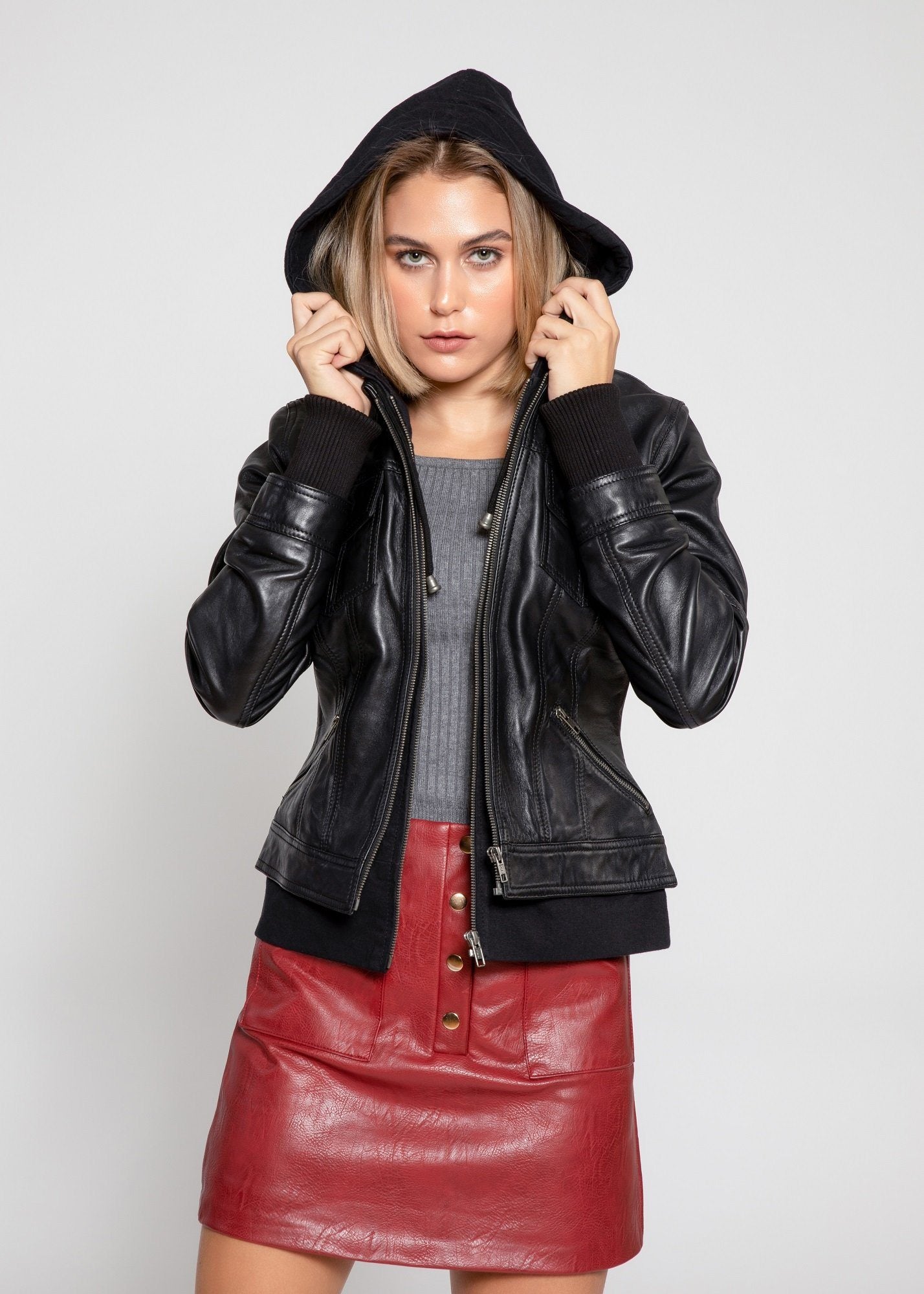 NooriLeather Womens Cropped Leather Jacket